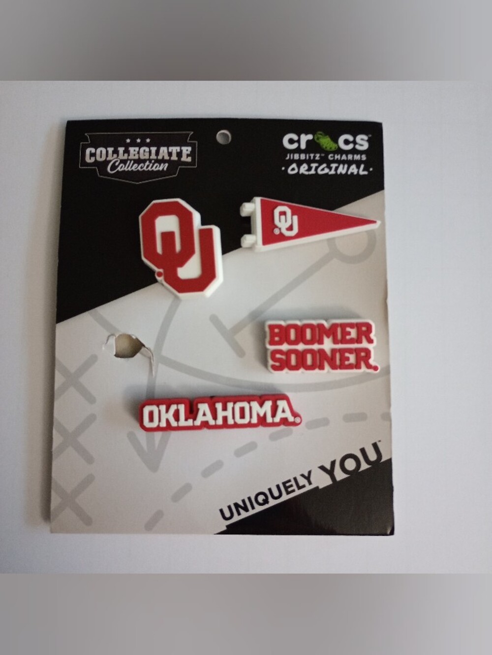 Jibbitz Crocs Charms Oklahoma University Sooners OU - Missing One Charm